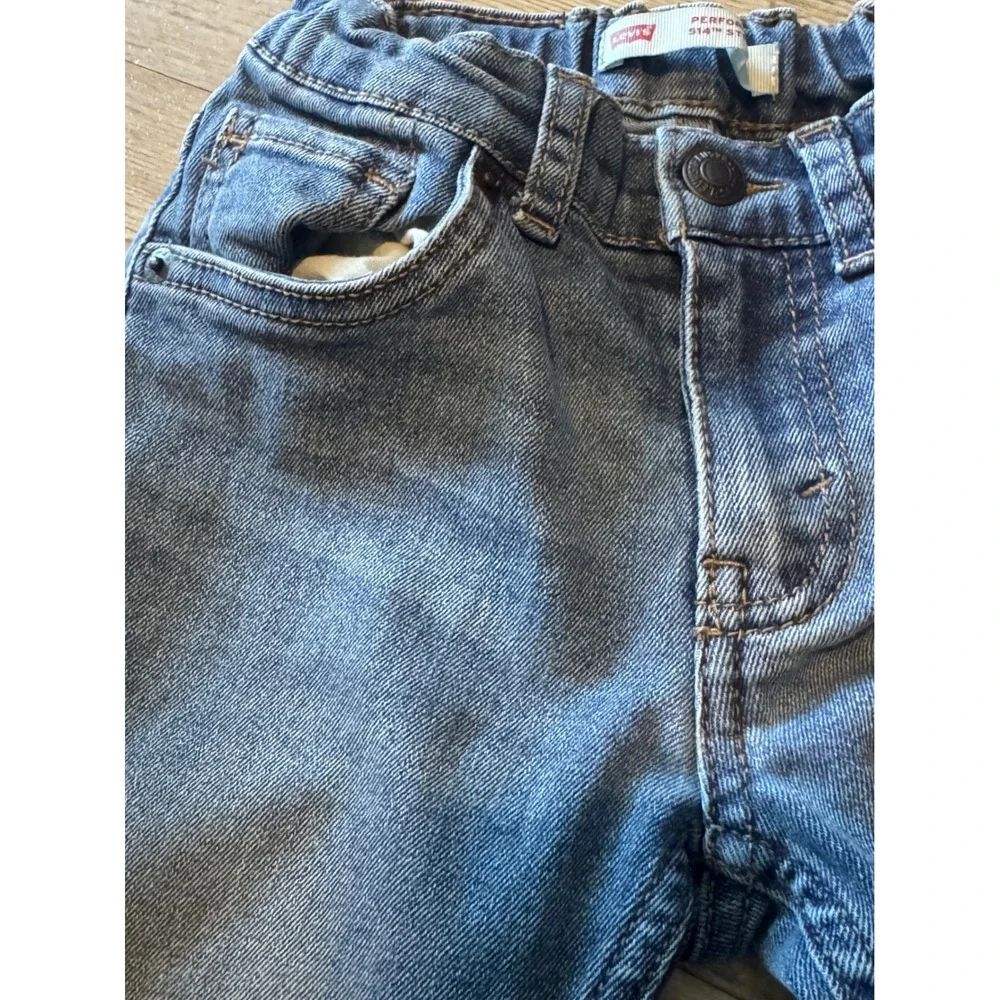 Levis 514 Performance Straight Leg Jeans Medium Wash Blue Boys Size 6 Regular